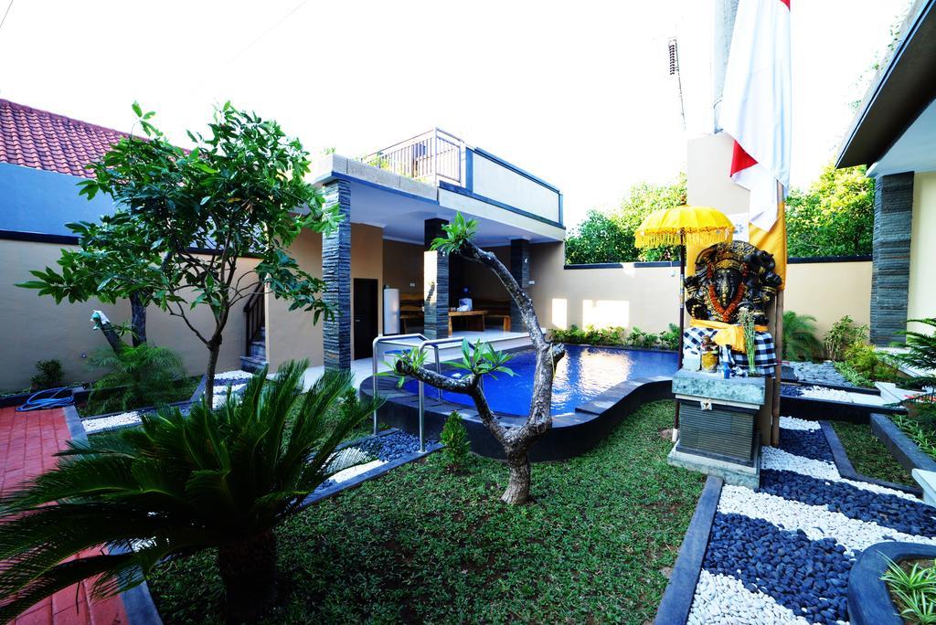 Ratu Guest House Kuta Selatan Екстериор снимка