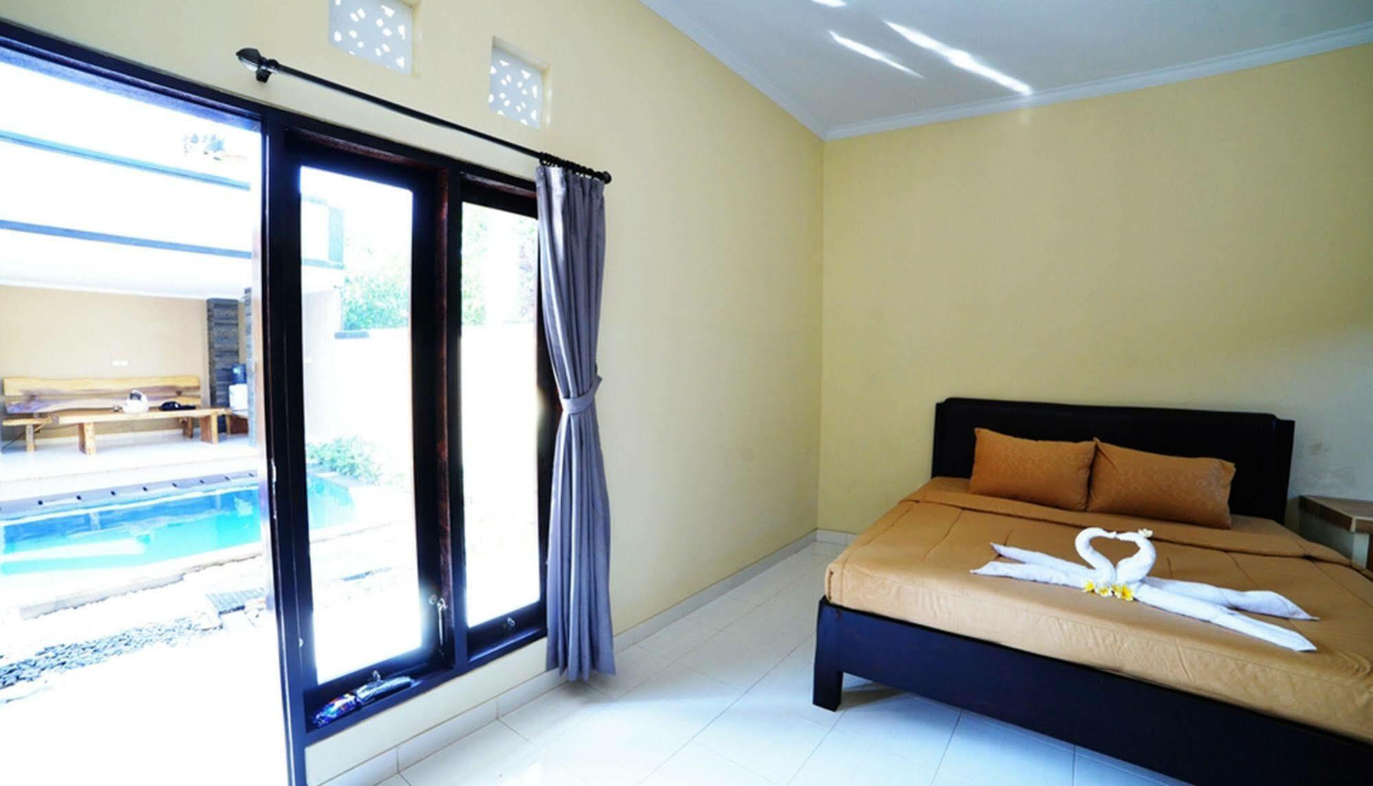 Ratu Guest House Kuta Selatan Екстериор снимка